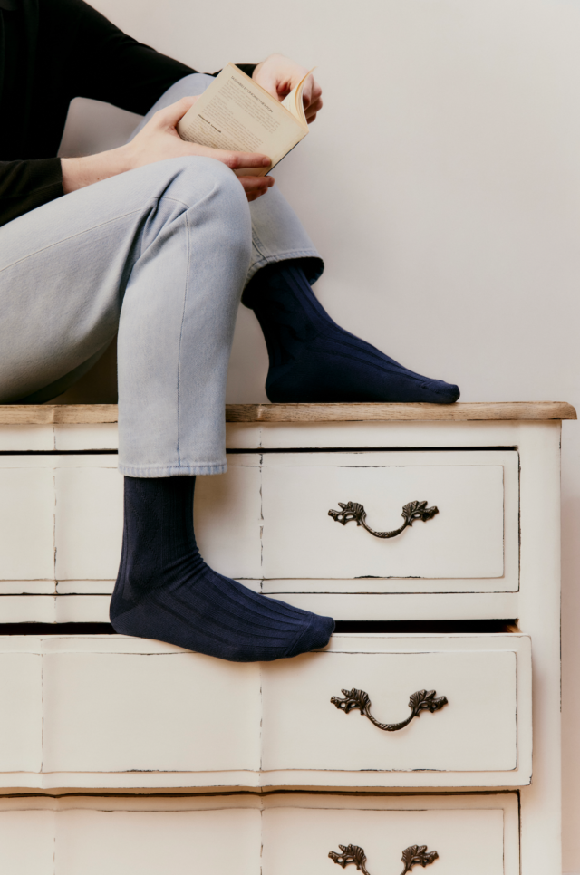 Maison Broussaud - Les Torsades - chaussettes homme - laine marine – 43/46 / MARINE