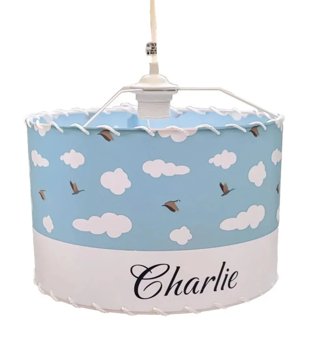 L’Atelier BABY’SPHERE - Luminaire enfant Ciel nuage et oiseaux Personnalisable
