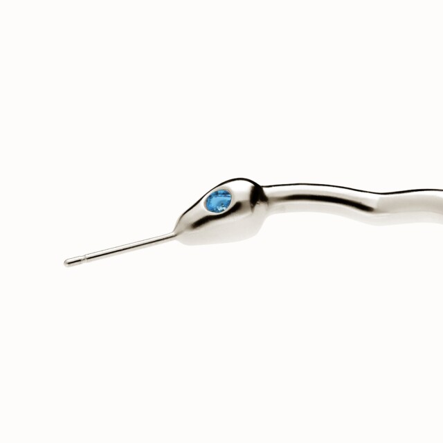 Violaine Muras - Créoles Baiser du Serpent à topaze bleue