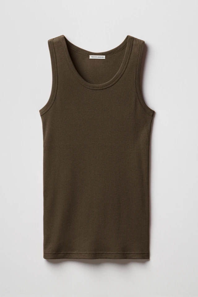 Débardeur Marcel Signature – Marron par la marque Tricots Marcel Tricots Marcel - Débardeur Marcel Signature – Marron