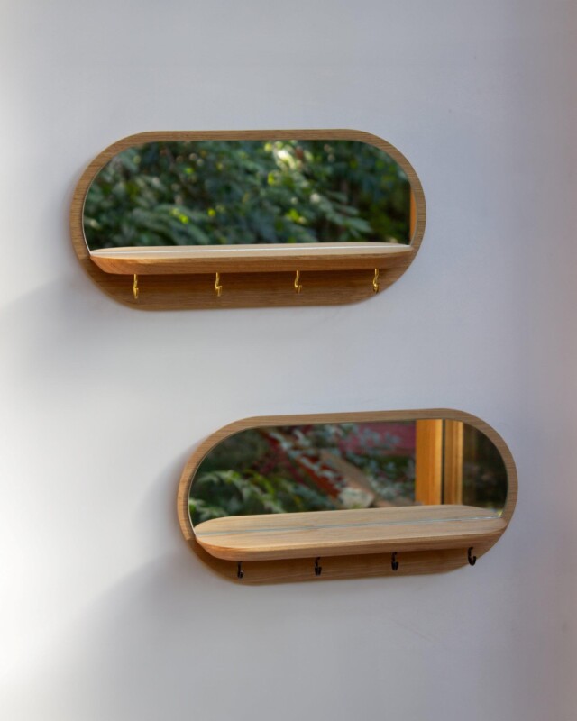 Reine Mère - Mini moonlight - Miroir en chêne avec étagère et crochets – Dorés