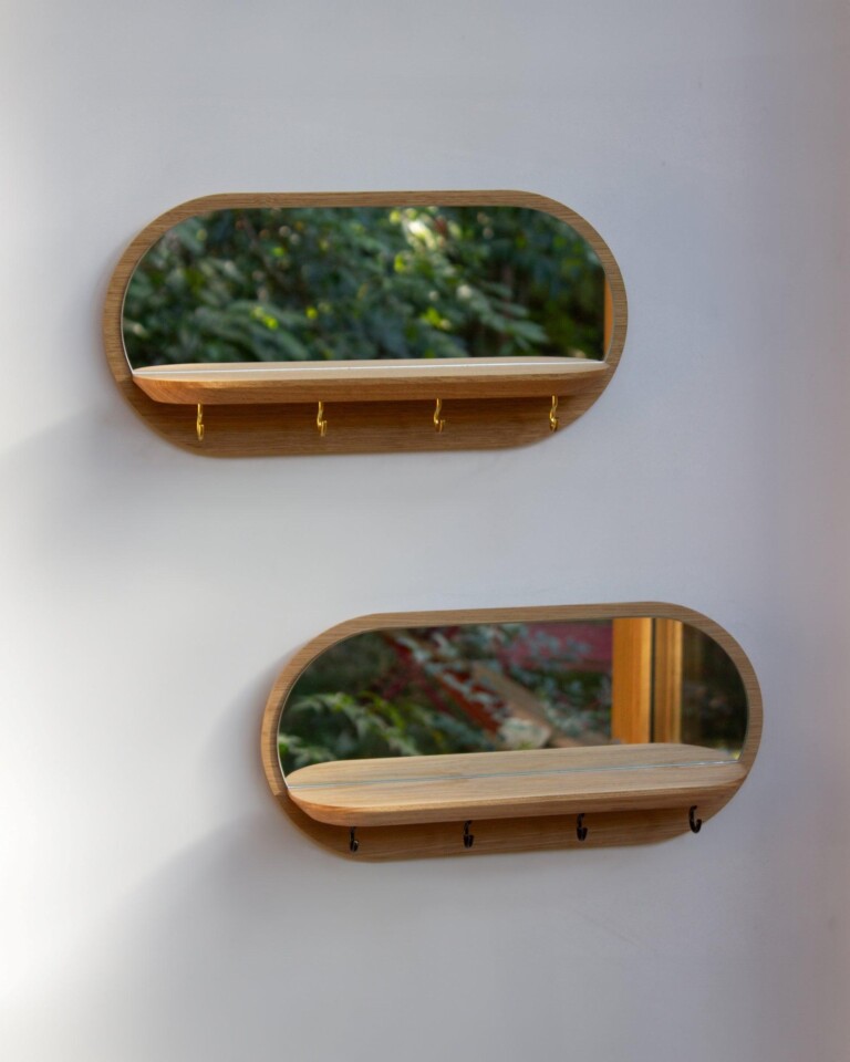 Reine Mère - Mini moonlight - Miroir en chêne avec étagère et crochets – Dorés