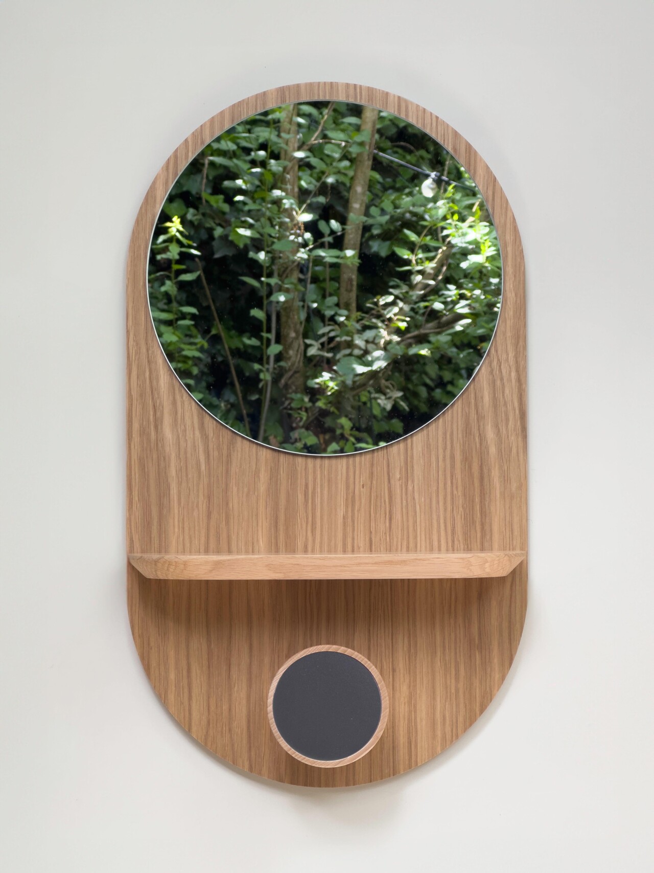 Miroir Eclipse patere Ardoise Reine Mère - Éclipse Clairon - Miroir avec étagère et patère en chêne – Teracotta