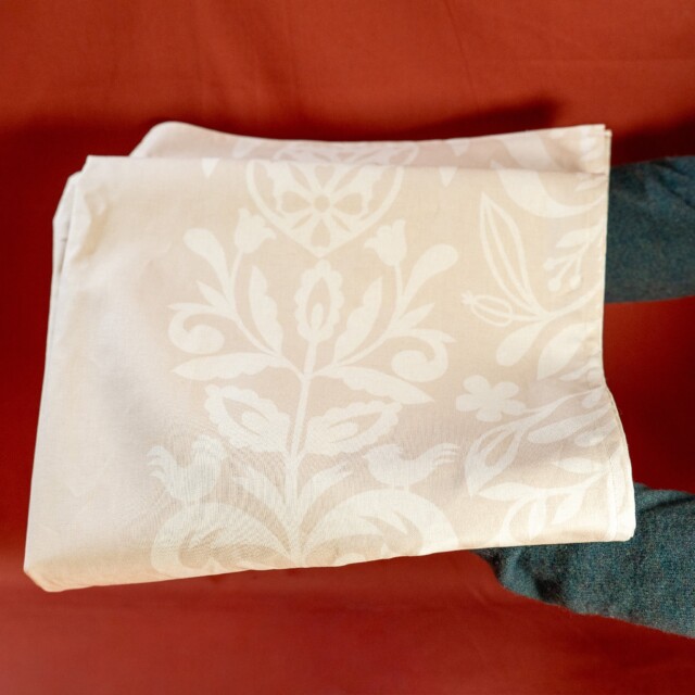 Maison Primavera - Nappe Grès rose - Origines