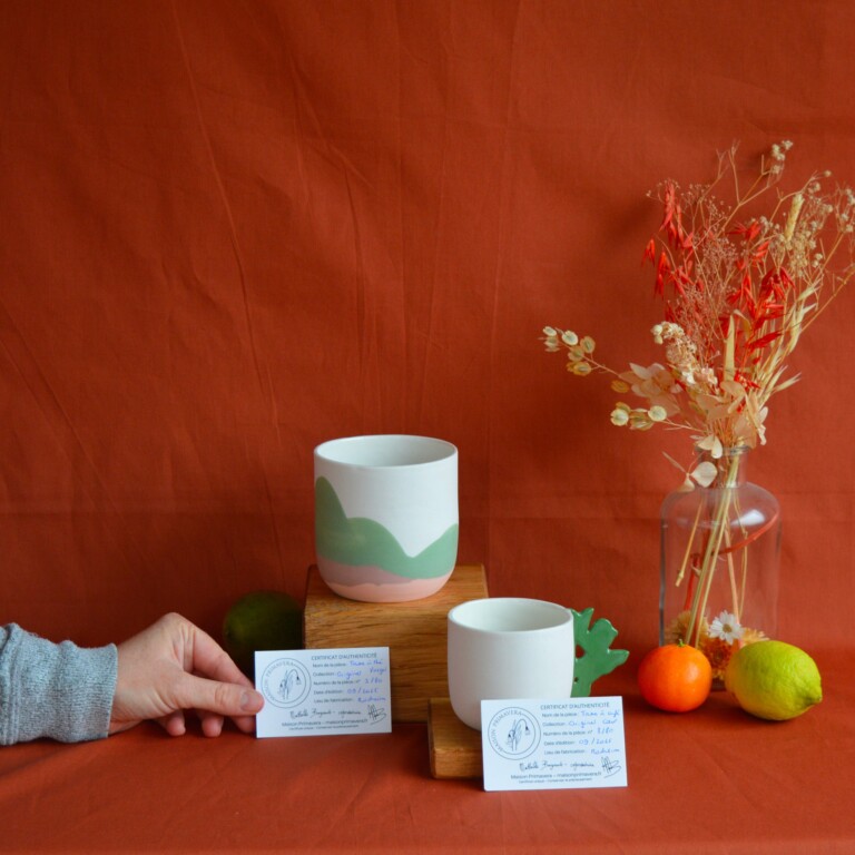 Maison Primavera - OFFRE "Petit et grand buveur" - Origines – 1 tasse café + 1 tasse thé Vosges