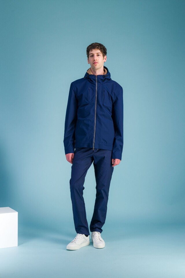 JAGVI. Rive Gauche - Veste imperméable "Alpinist" bleu océan