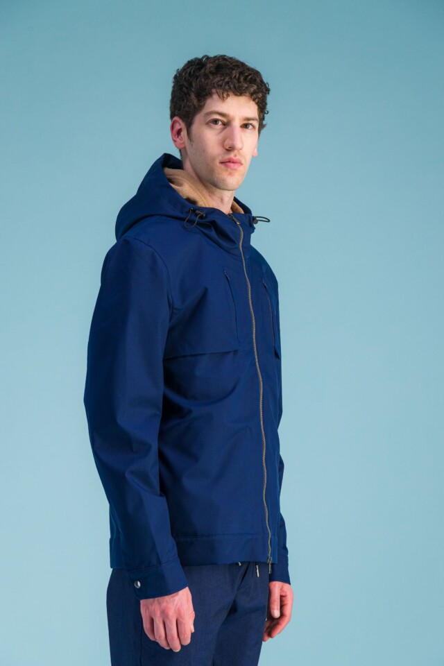 JAGVI. RIVE GAUCHE - Veste imperméable “Alpinist” bleu océan