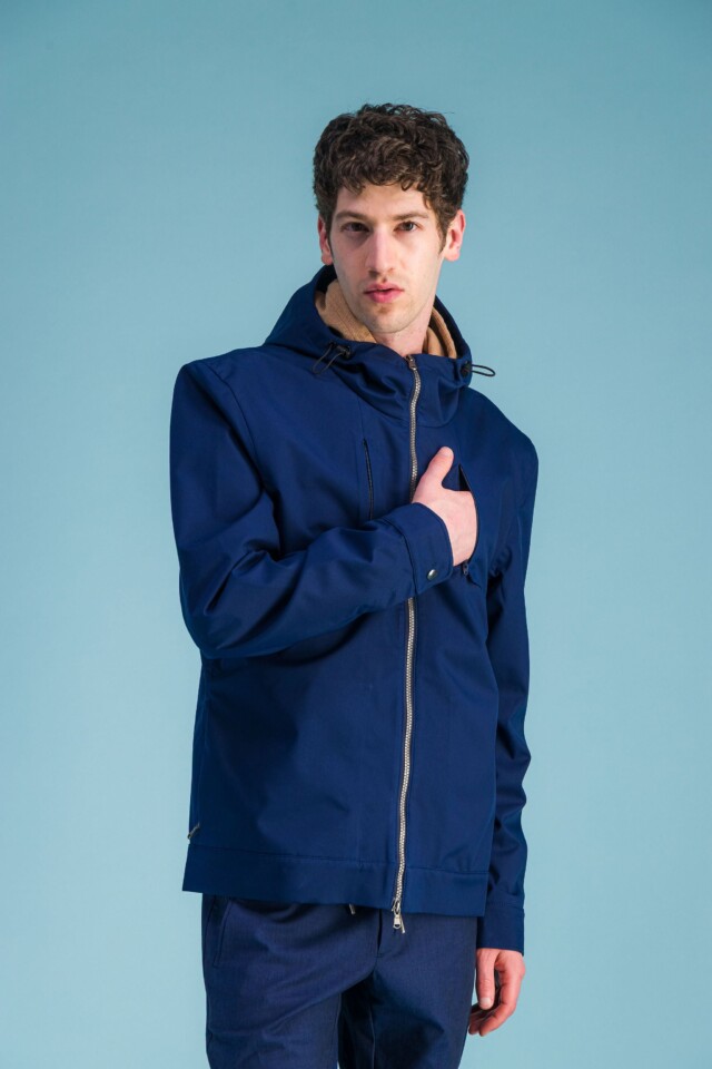 JAGVI. Rive Gauche - Veste imperméable "Alpinist" bleu océan