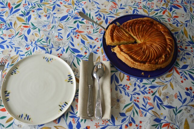Maison Primavera - Plat de service - bleu Primavera – Bleu-violet