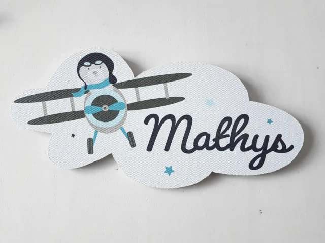 Atelier Baby’Sphère - Plaque de porte nuage personnalisée – Ourson aviateur et avion biplan