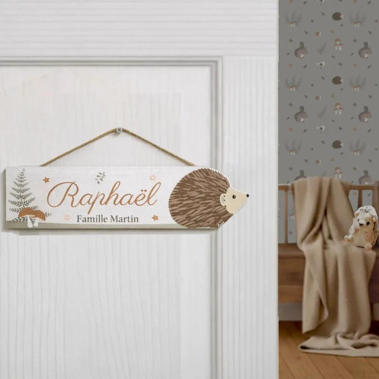 Atelier Baby'Sphère - Plaque de porte personnalisée hérisson