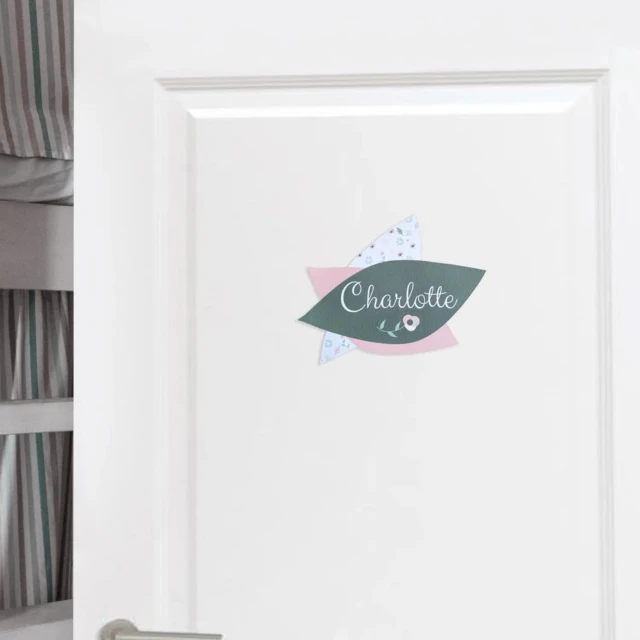 Atelier Baby’Sphère - Plaque de porte bohème personnalisée – Prénom en fleurs