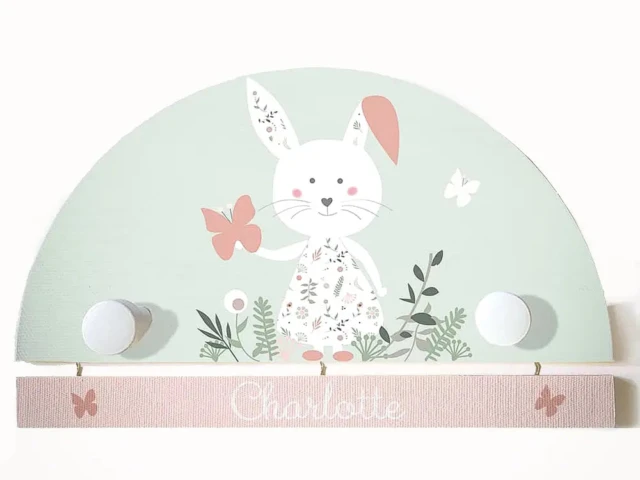 Atelier Baby’Sphère - Porte manteau lapin bohème personnalisé – Une déco tendre et pratique