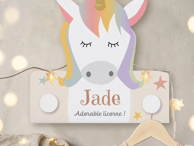 Portemanteau prenom licorne design Atelier Baby’Sphère - Porte-manteau licorne personnalisé – Collection Rêves Enchantés