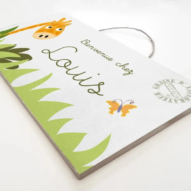 Atelier Baby’Sphère - Plaque de porte girafe avec prénom