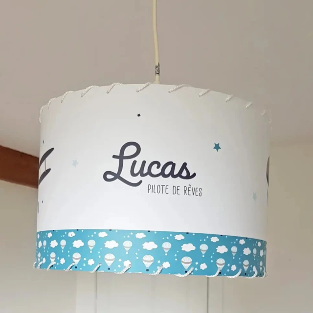 Atelier Baby’Sphère - Luminaire enfant personnalisé – Thème aviateur et voyage ✈️