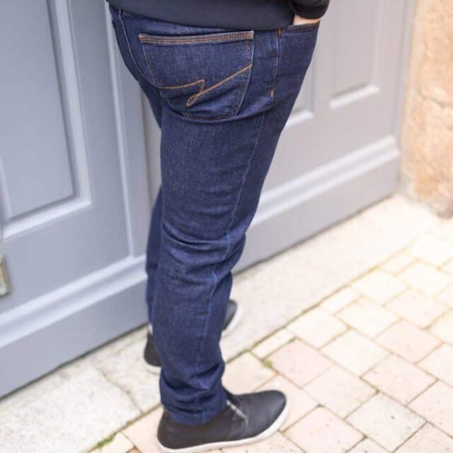 Seize point neuf - Jean Homme Jeannot – 44
