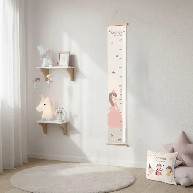 L’Atelier BABY’SPHERE - Toise enfant personnalisée princesse du monde féerique