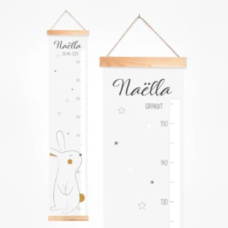 L’Atelier BABY’SPHERE - Toise bébé personnalisée eavec lapin et étoiles