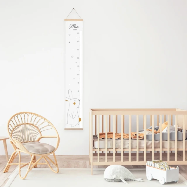 Atelier Baby’Sphère - Toise bébé personnalisée eavec lapin et étoiles