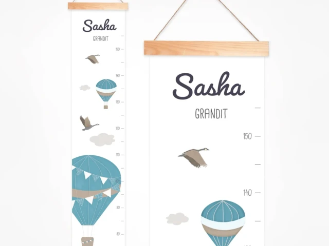 Toise tissu montgolfiere personnalisee Atelier Baby’Sphère - Toise bébé personnalisée montgolfières et avion