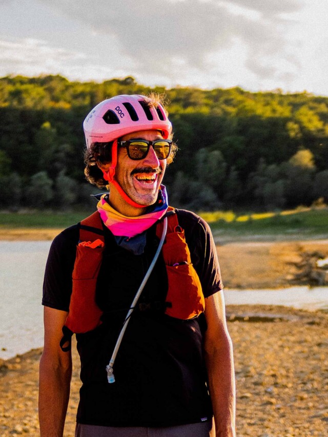 Atelier Velocidade - Gilet d'Hydratation Ultra – Rouge