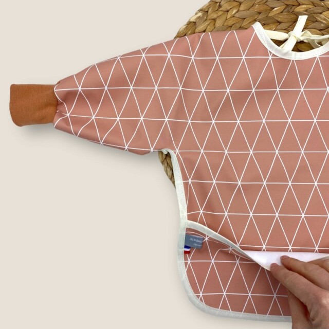 Les Mômes des Dômes - Bavoir à manches imperméable triangles