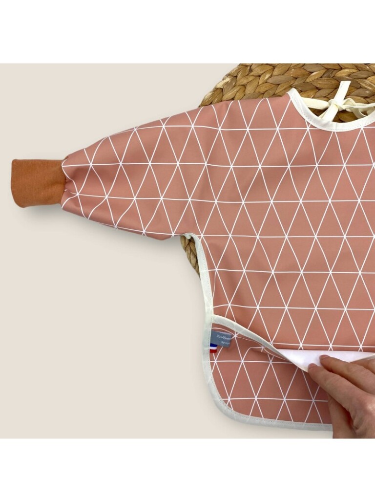 Les Mômes des Dômes - Bavoir à manches imperméable triangles
