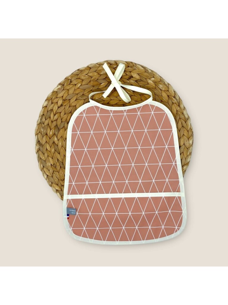 Les Mômes des Dômes - Bavoir serviette imperméable triangles