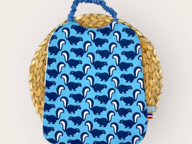 bavoir serviette mouffette Les Mômes des Dômes - Bavoir serviette Mouffette
