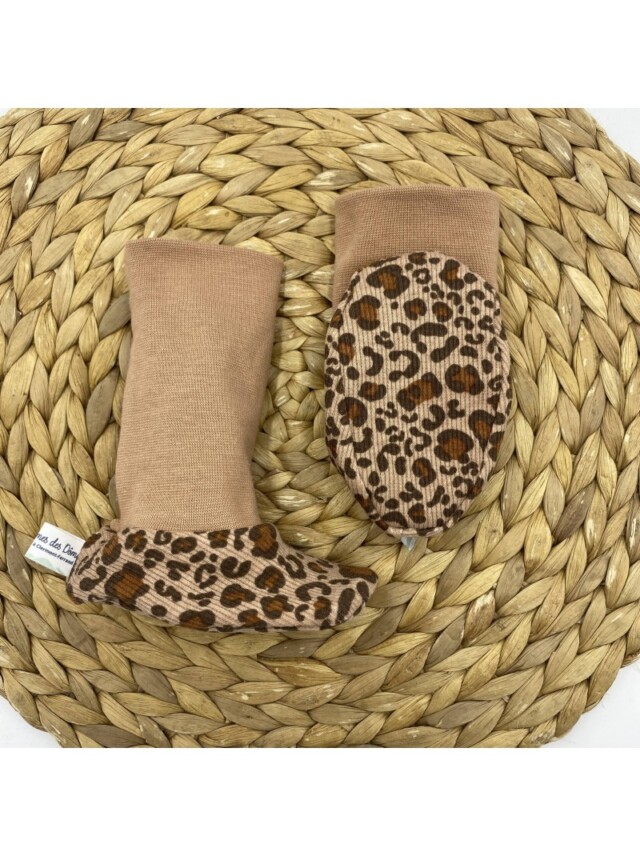 Chaussons de portage Graou par la marque Les Mômes des Dômes Les Mômes des Dômes - Chaussons de portage Graou