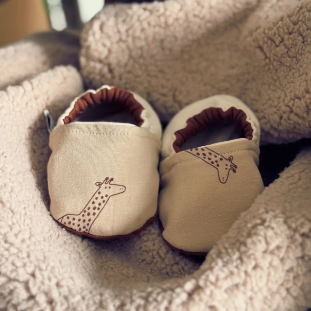 Petit Pote - Chaussons bébé souples – Chats / 18-20