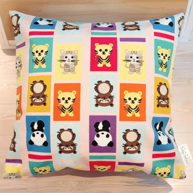L’Atelier BABY’SPHERE - Coussin sieste maternelle Kawaii avec motif d’adorables animaux