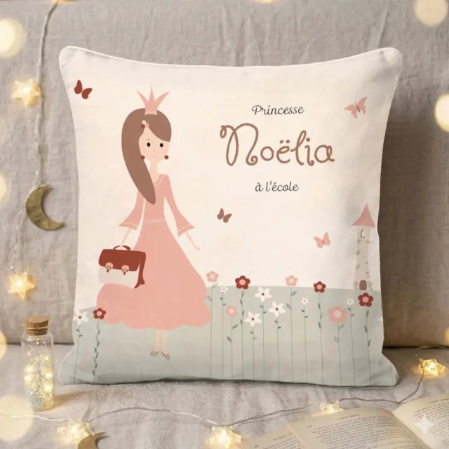 L’Atelier BABY’SPHERE - Coussin prénom d’une jolie princesse entrant en maternelle