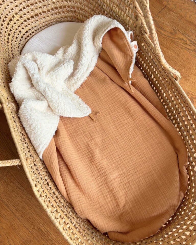 Petit Pote - Couverture chaude camel / prototype