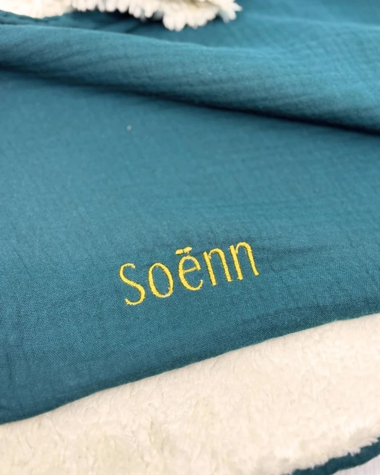 Petit Pote - Couverture personnalisée / Coton – Bleu denim / 100x100 cm