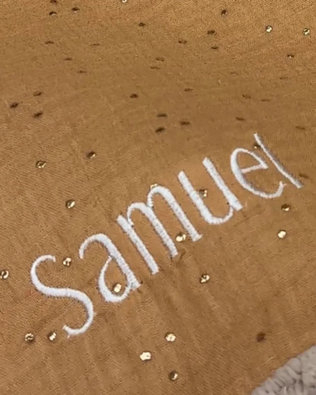 Petit Pote - Couverture personnalisée / Coton – 100x100cm / Camel doré