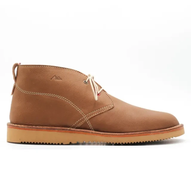 Desert Boots Poney Gold H (V2) par la marque Le Soulor 1925 Le Soulor 1925 - Desert Boots Poney Gold H (V2)