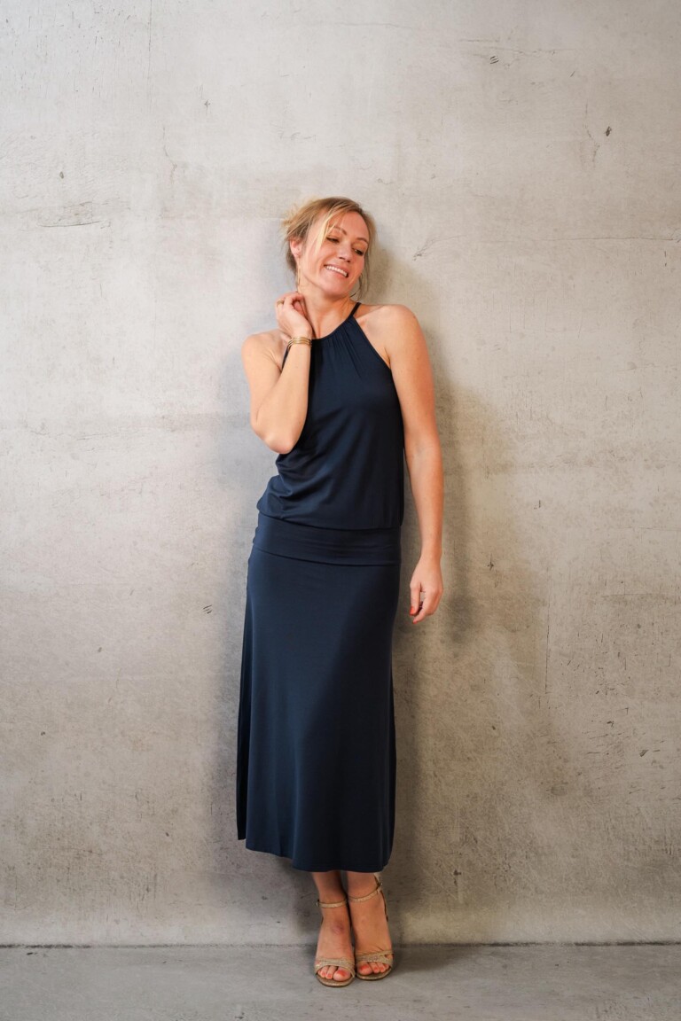 Thelma Rose - Robe midi Kenya à l’encolure américaine – 40 / Rouge corail