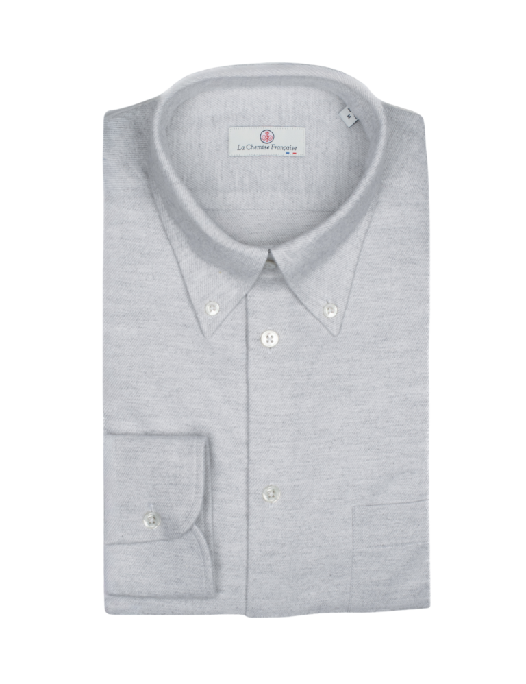 la chemise francaise chemise flanelle chaude gris clair pliee La Chemise Française - Chemise Flanelle Chaude Grise - Col Boutonné – 2XL