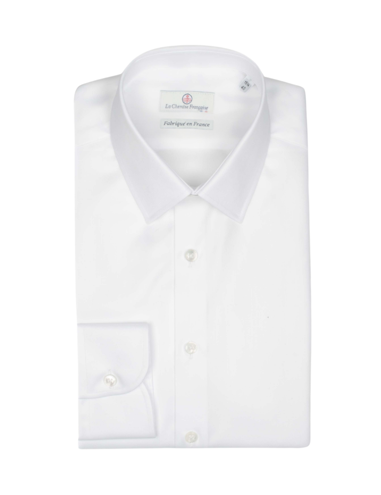 la chemise francaise chemise homme blanche popeline double retors col francais pliee La Chemise Française - Chemise Blanche Popeline Double Retors - Col Français – Droite / 50 / Mousquetaires +18€ (pour boutons de manchettes)