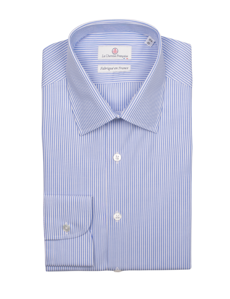 la chemise francaise chemise homme rayure fine bleu ciel 2mm col francais pliee 2a550933 b902 49ba 9b65 6cc7871b9545 La Chemise Française - Chemise Rayure Fine Bleu Ciel 2mm - Col Français – Droite / 50 / Mousquetaire
