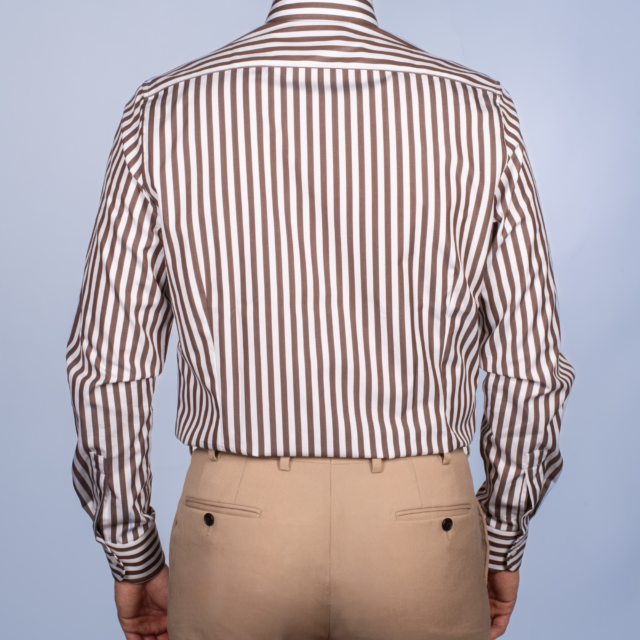 La Chemise Française - Chemise Rayure Bâton Chocolat 7mm - Col Italien – Ajustée / 46