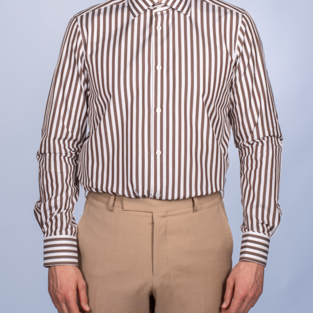 La Chemise Française - Chemise Rayure Bâton Chocolat 7mm - Col Italien – Ajustée / 46