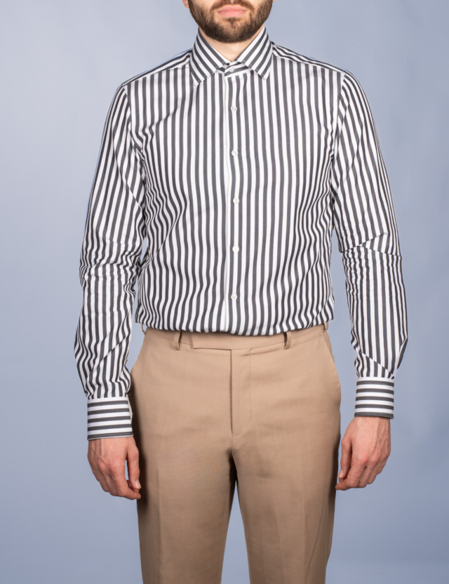 La Chemise Française - Chemise Rayure Bâton Noire 7mm - Col Italien – Ajustée / 46