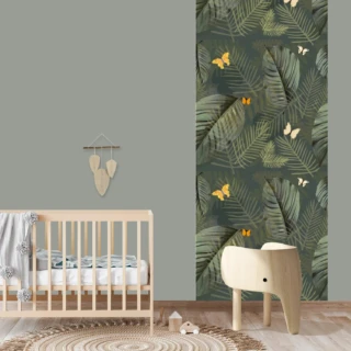 L’Atelier BABY’SPHERE - Lé de papier peint jungle tropicale – Feuillages et papillons