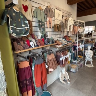 Les-momes-des-domes-boutique-interieur