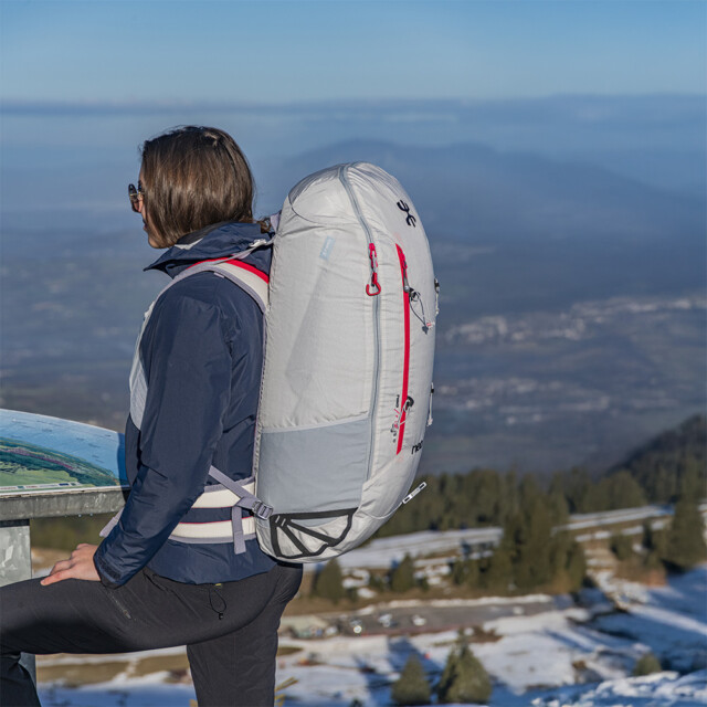 NEO - **Fly Lite femme 50 L**
