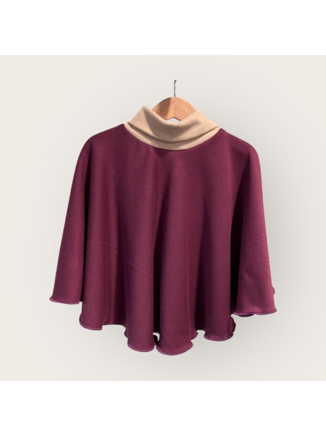 PON Poncho spécial voiture approuvé par Sécurange – Berry par la marque Les Mômes des Dômes Les Mômes des Dômes - PON Poncho spécial voiture approuvé par Sécurange – Berry