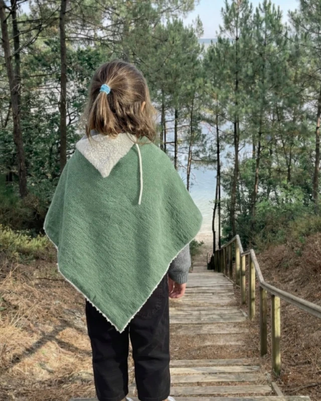 Petit Pote - Poncho bébé enfant coton bio / Doublure écrue – Taille unique / Camel